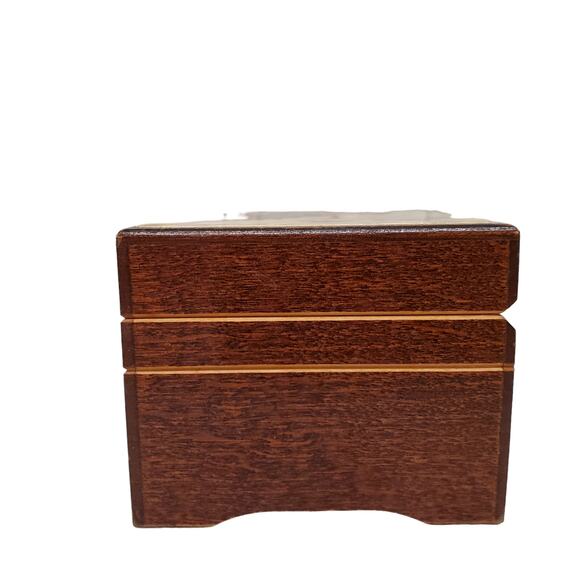 Vintage Reuge Edelweiss Swiss Wooden Music Box Little Boy with Horn - Picture 3 of 8